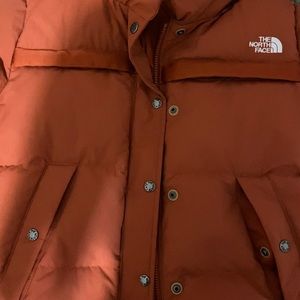 North face mauve orange puffer Jacket Medium